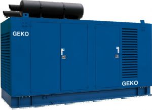 Дизельный генератор Geko 1500010 ED-S/KEDA SS с АВР в кожухе